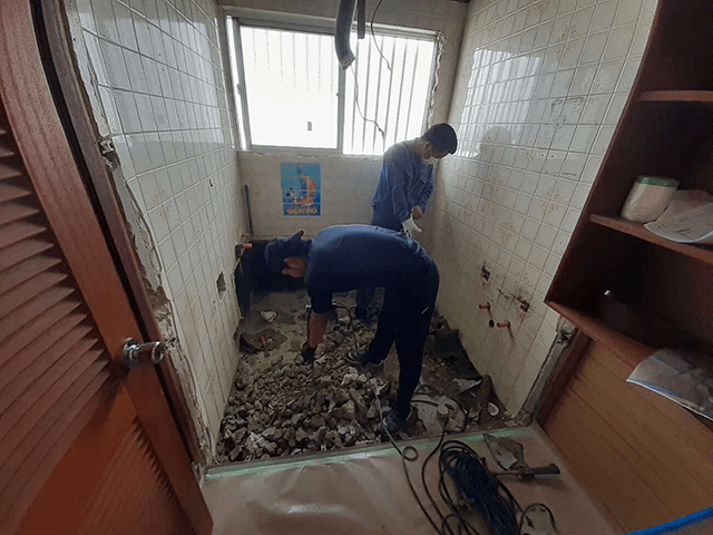 【1】既存浴室解体撤去工事