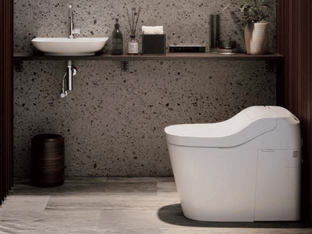 Panasonicのトイレは清潔性と省エネ性能に優れ、スタイリッシュなデザインと快適な機能を備えた住宅向け設備。節水やお手入れのしやすさに配慮され、リフォームや新築におすすめの最新モデル。
