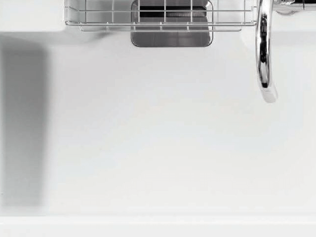 PanasonicのSクラスキッチンに搭載されているラクするーシンク。段差レスとスキマレス設計で、調理や洗い物の動作がしやすく、お手入れも簡単な機能的シンクのイメージ写真