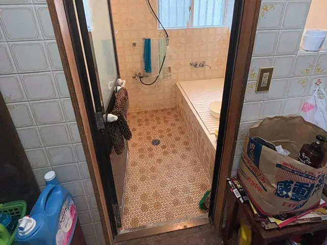 浴室出入口 Before写真