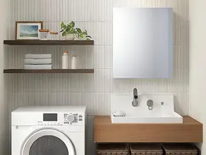 造作洗面のようなデザインが特徴のLIXILカスタムバニティと、洗濯機を並べた洗面脱衣室の施工イメージ