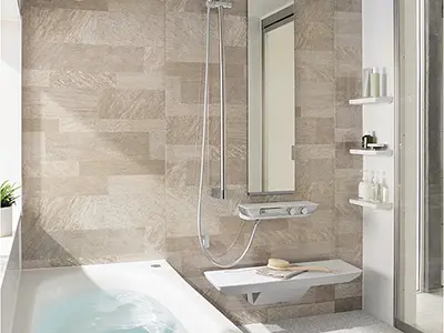 沖縄で人気の浴室リフォームTOTOサザナの施工イメージ（清潔で快適なお風呂空間）