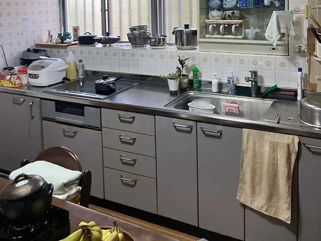 シンクまわり｜広く使いやすいステンレスシンクへ Before写真