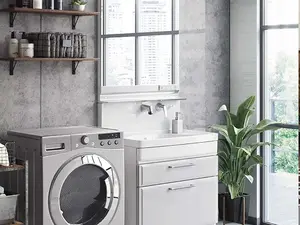 沖縄の住宅でホーロー洗面台と洗濯機を設置した洗面所リフォーム事例。湿気に強いタカラスタンダードの洗面化粧台。